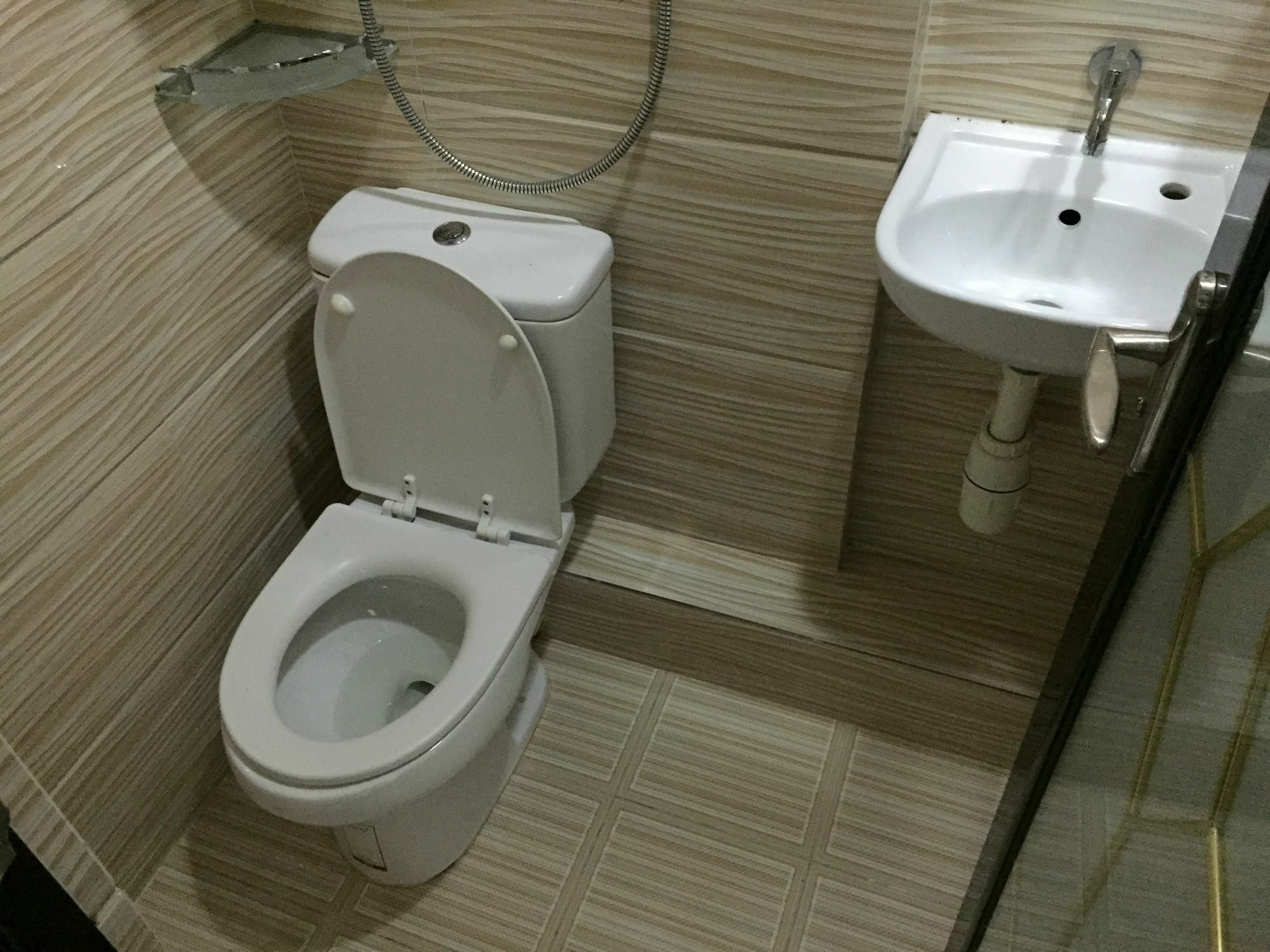 九龙 Primo宾馆酒店 外观 照片